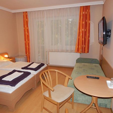 Hajdu Vendeghaz Hotel Hajdúszoboszló Kamer foto