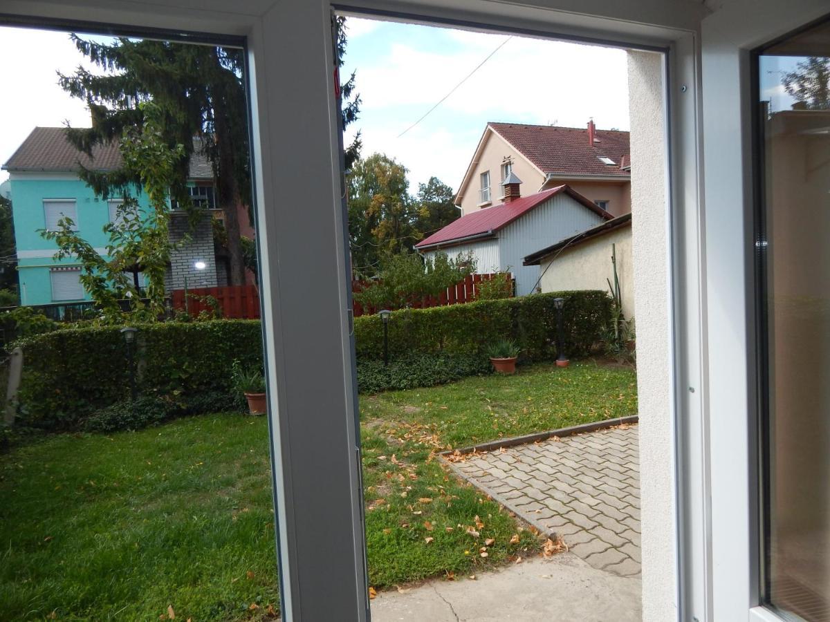 Hajdu Vendeghaz Hotel Hajdúszoboszló Buitenkant foto