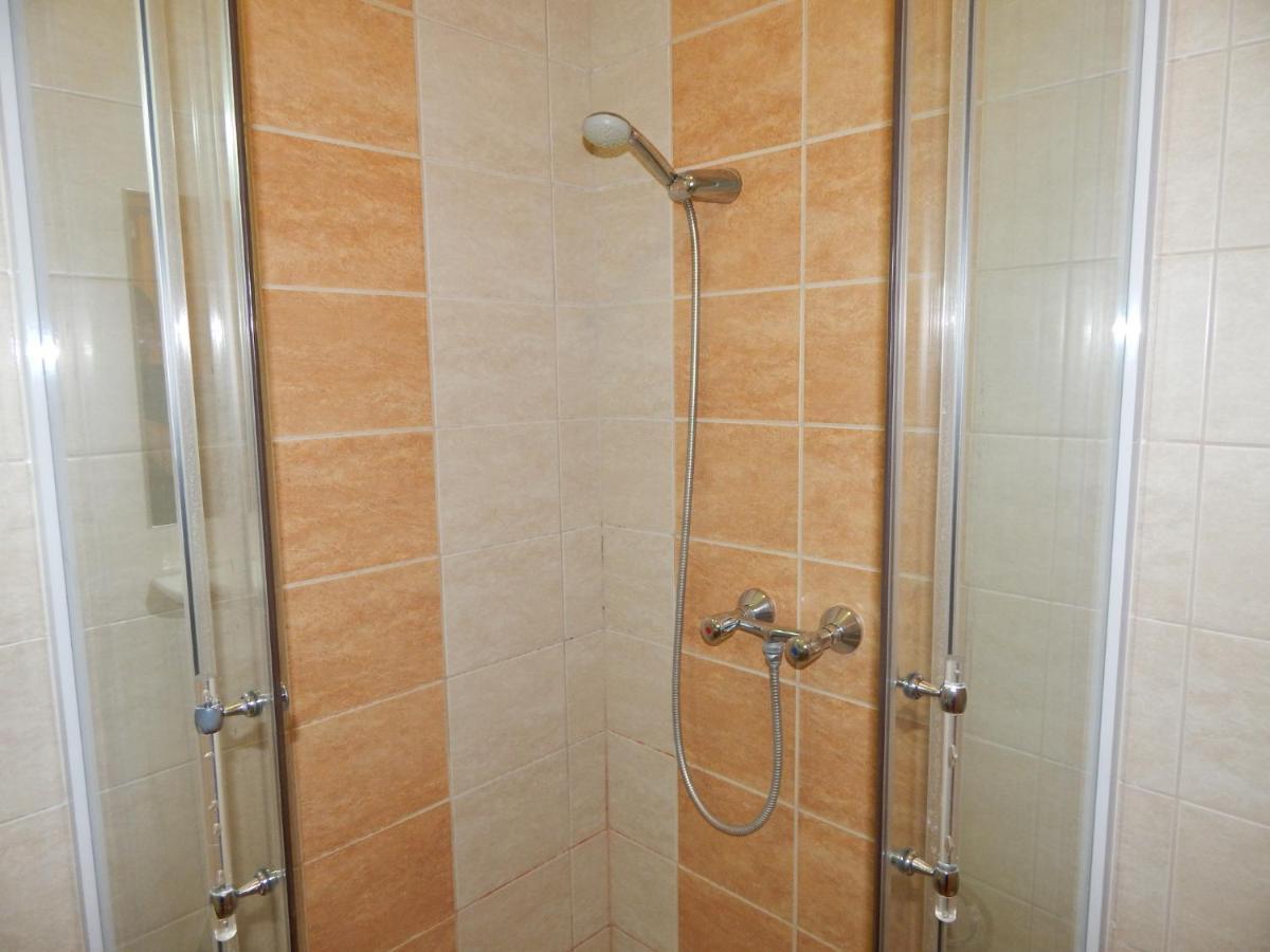 Hajdu Vendeghaz Hotel Hajdúszoboszló Buitenkant foto