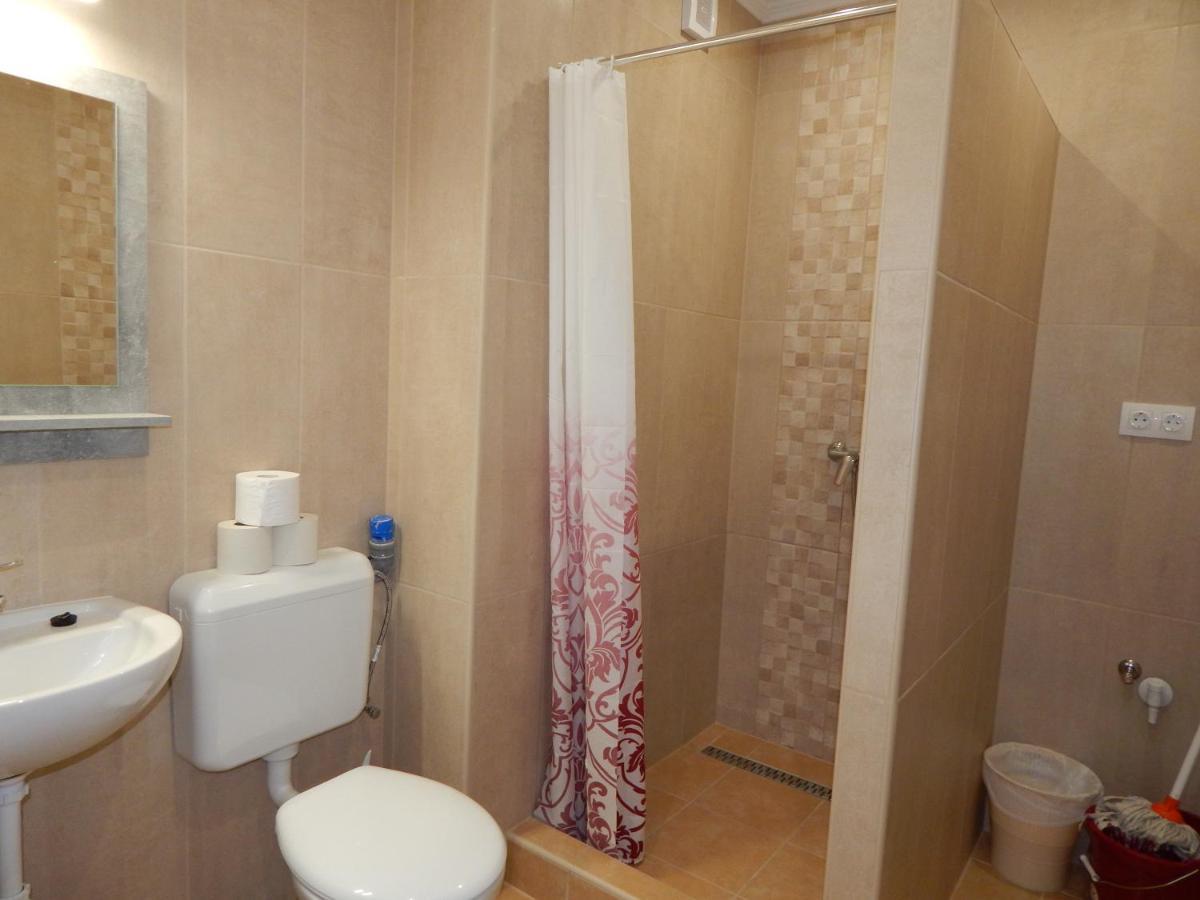 Hajdu Vendeghaz Hotel Hajdúszoboszló Buitenkant foto
