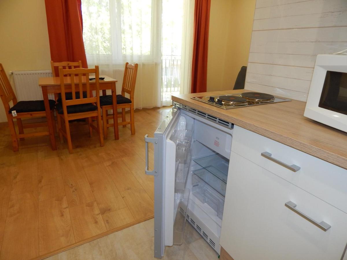 Hajdu Vendeghaz Hotel Hajdúszoboszló Buitenkant foto