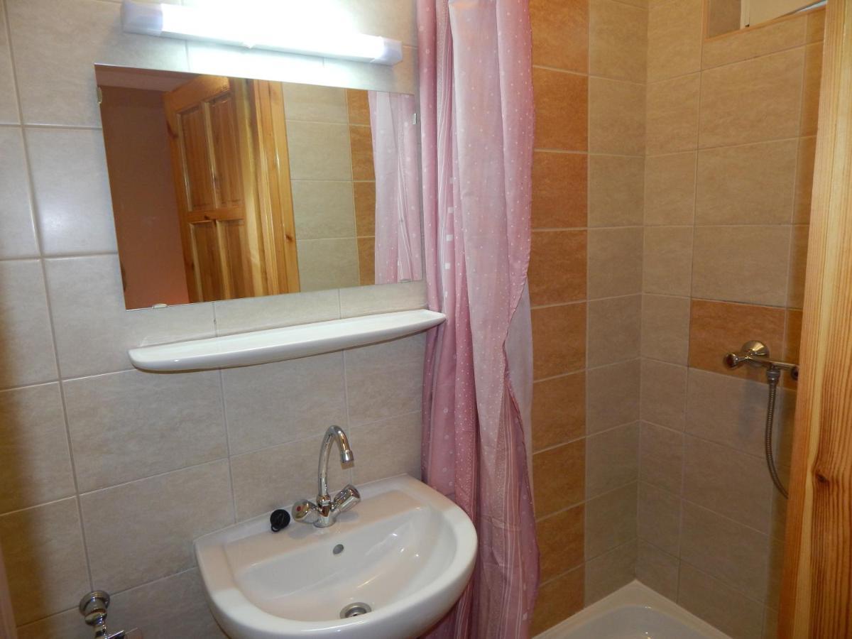 Hajdu Vendeghaz Hotel Hajdúszoboszló Buitenkant foto