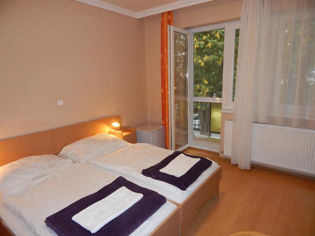 Hajdu Vendeghaz Hotel Hajdúszoboszló Kamer foto