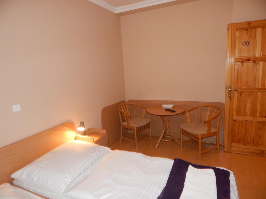 Hajdu Vendeghaz Hotel Hajdúszoboszló Kamer foto