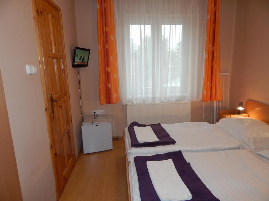 Hajdu Vendeghaz Hotel Hajdúszoboszló Kamer foto